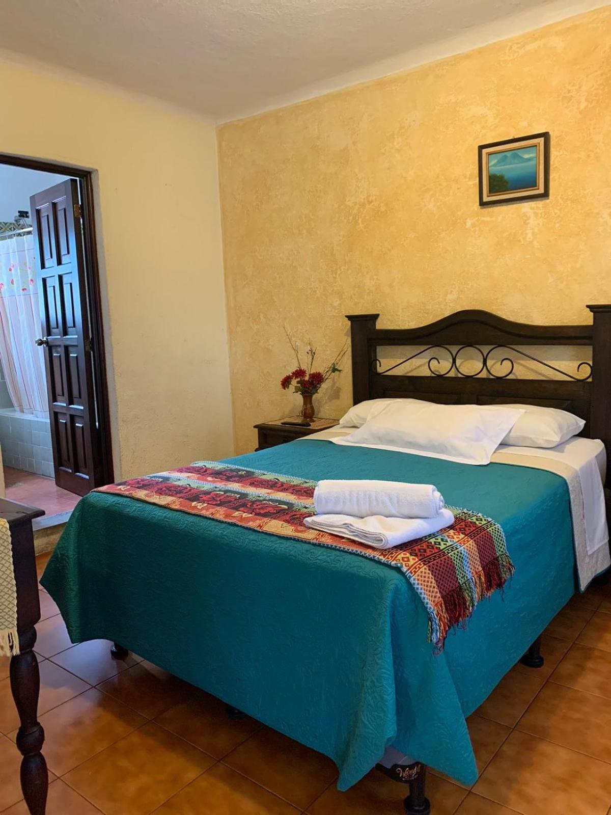 Hotel T Kon T Antigua ภายนอก รูปภาพ