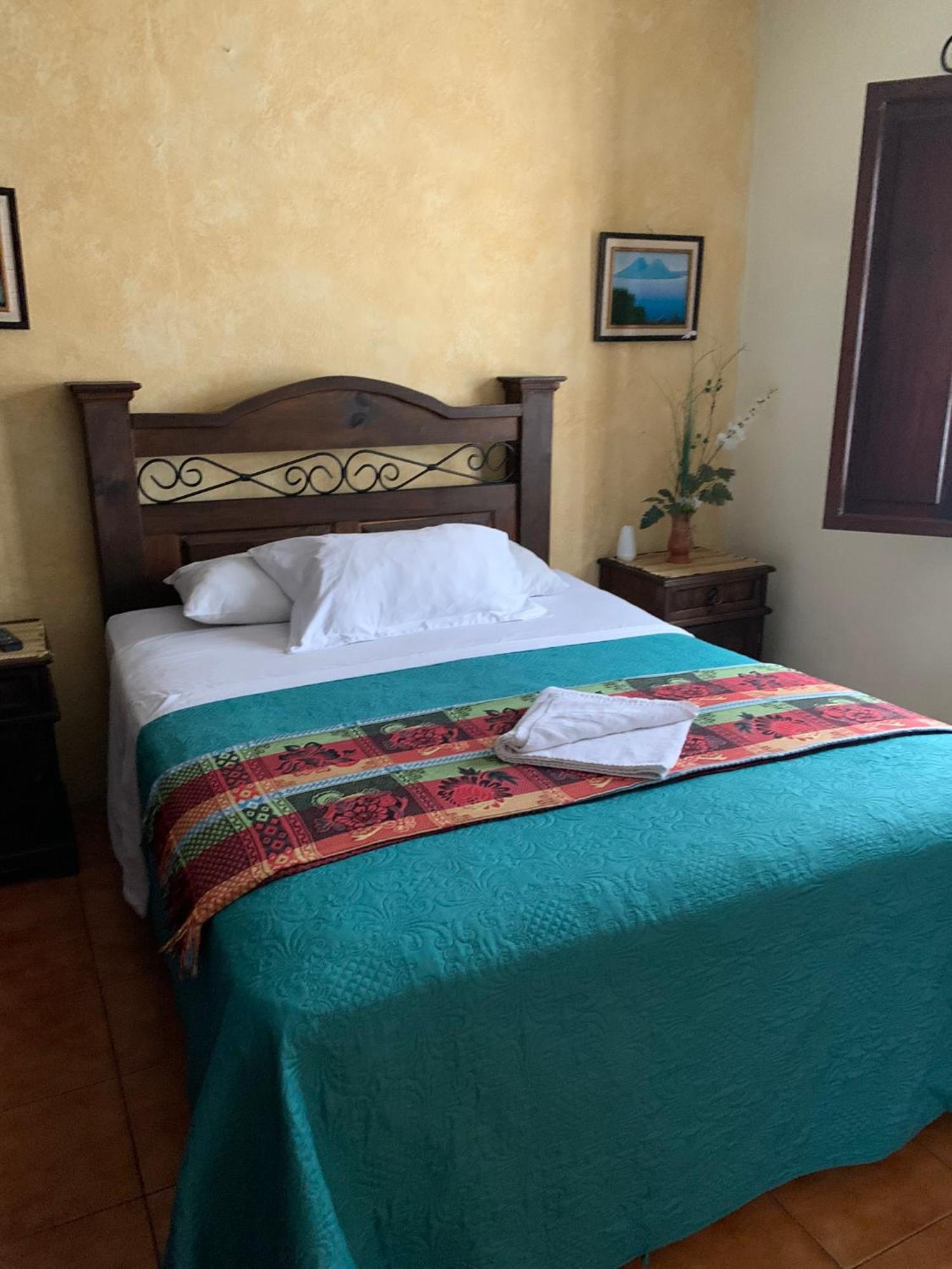 Hotel T Kon T Antigua ภายนอก รูปภาพ